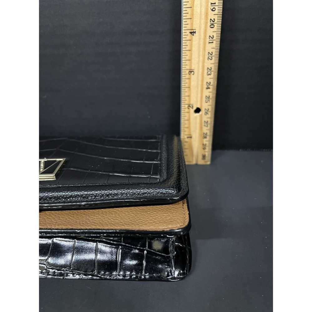 Victoria's Secret Black Croc Wallet Clutch Wristlet Gold Chain Tan Interior - Picture 10 of 10